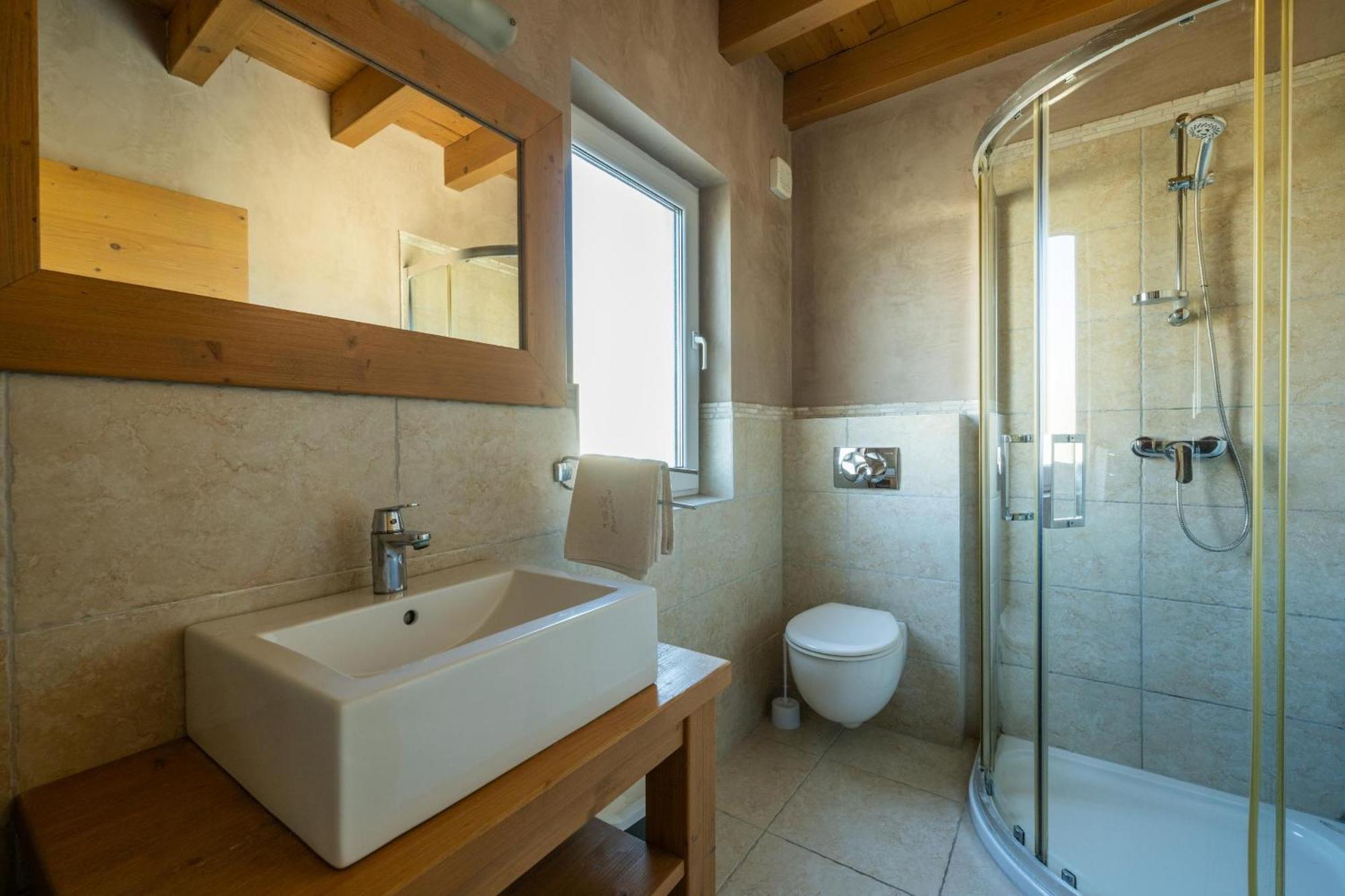 6-Bedroom Villa Chiara With Sea View Premantura Exteriör bild